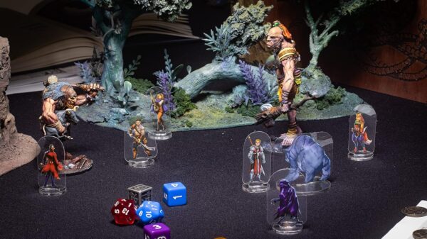 Arcknight Flat Plastic Miniatures: Mankind; 62 Unique Human-Themed Minis for DND 5e and Pathfinder; Affordable, Skinny Figurines for Dungeons and Dragons and Other Tabletop RPG Games - Image 7