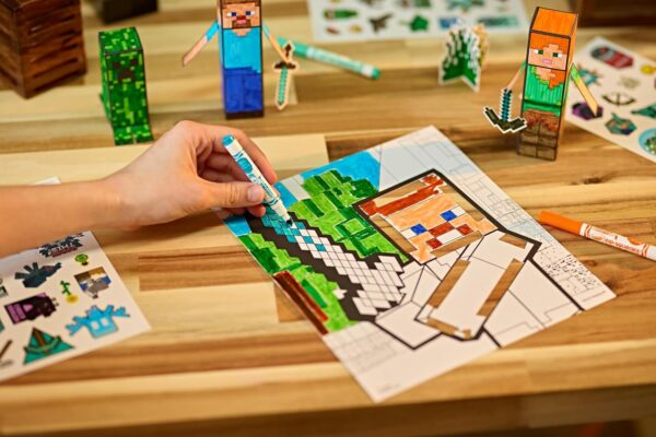 Crayola Minecraft, POPs 3D Kids Art Set, Coloring Book Alternative, Gift for Boys & Girls, Ages 6+ - Image 6