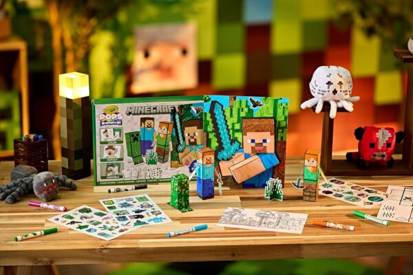 Crayola Minecraft, POPs 3D Kids Art Set, Coloring Book Alternative, Gift for Boys & Girls, Ages 6+ - Image 9